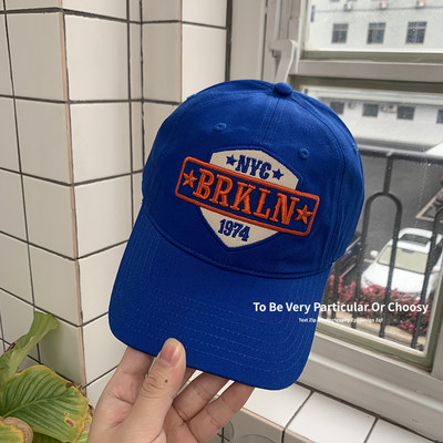 Şapcă de baseball cu inscripţie brodată - model unisex