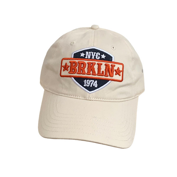 Şapcă de baseball cu inscripţie brodată - model unisex