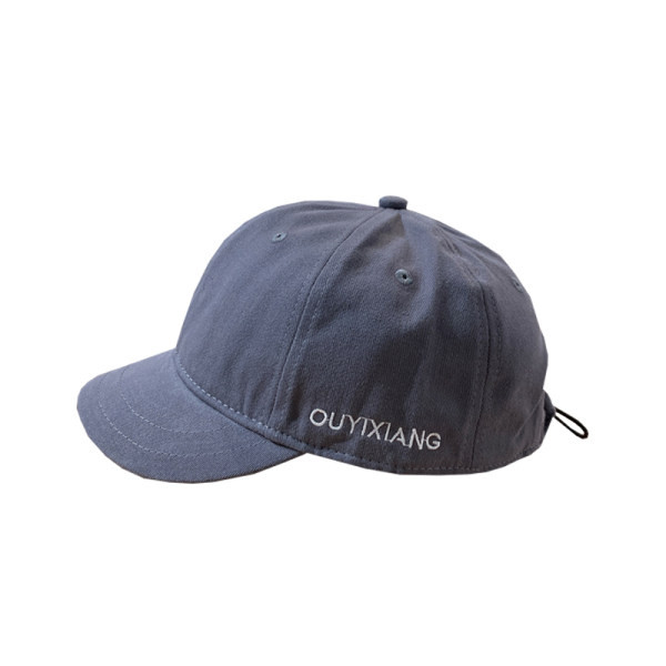 Pălărie textilă de damă cu inscripție brodată laterală