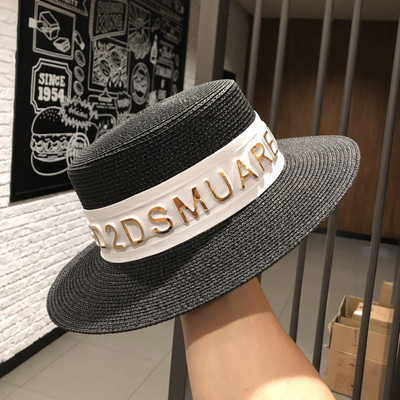 Γυναικείο καλοκαιρινό ψάθινο καπέλο με 3D στοιχείο