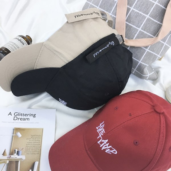 Palarie casual dama cu vizor si broderie - mai multe modele