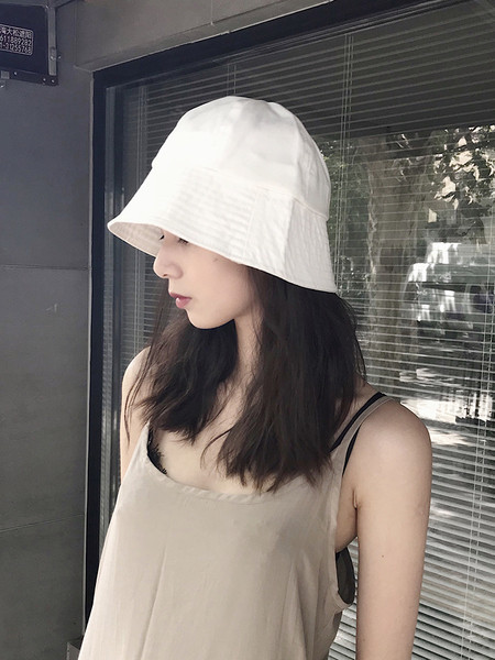 Pălărie modernă de pescuit pentru femei în mai multe culori