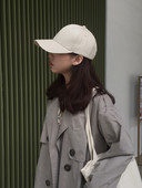 Palarie de dama cu vizor in diferite culori