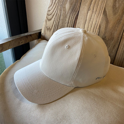 Palarie de dama monocolor cu vizor