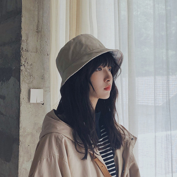 Palarie de pescuit dama in patru culori potrivita pentru primavara