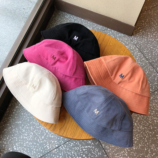 Palarie de dama model nou cu broderie de litere - mai multe culori