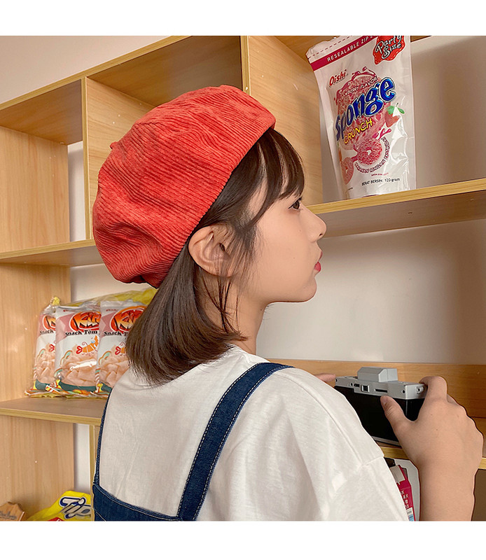 Palarie de dama din catifea catifea tip bereta