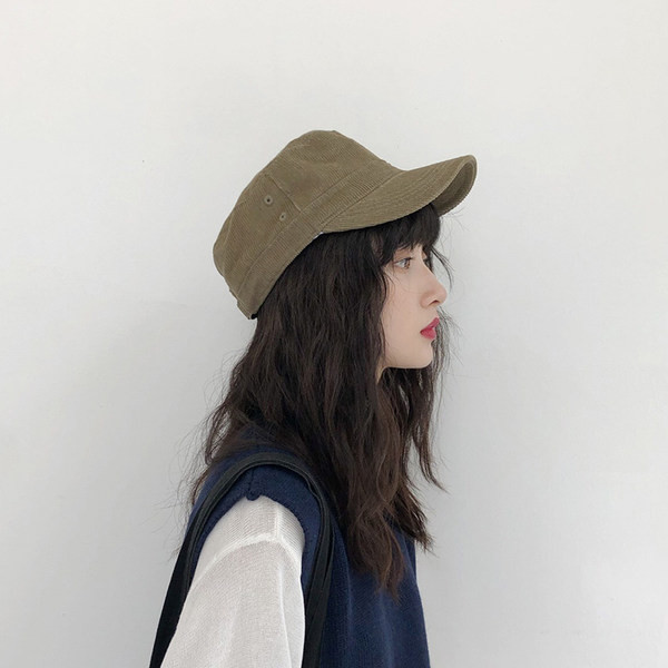 Palarie de dama monocolor cu vizor in mai multe culori