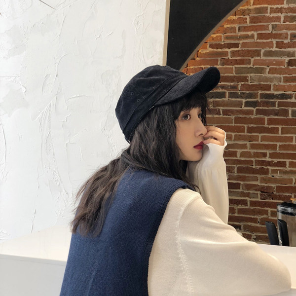 Palarie de dama monocolor cu vizor in mai multe culori