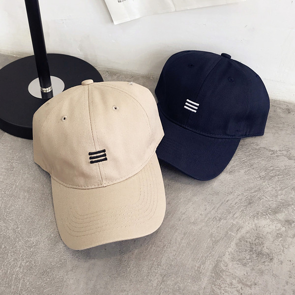 Γυναικείο καπέλο μπέιζμπολ με γείσο και κέντημα