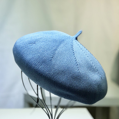 Palarie de dama bereta tricotat subtire in mai multe culori