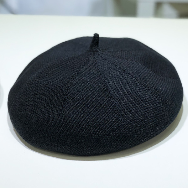 Palarie de dama bereta tricotat subtire in mai multe culori