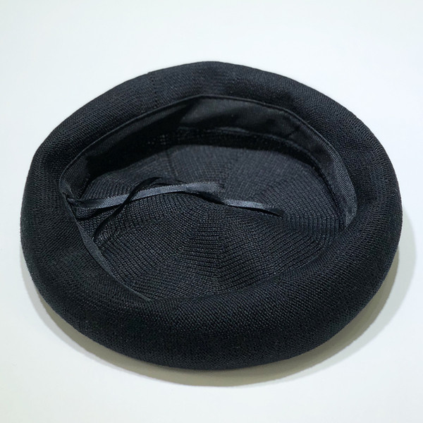 Palarie de dama bereta tricotat subtire in mai multe culori