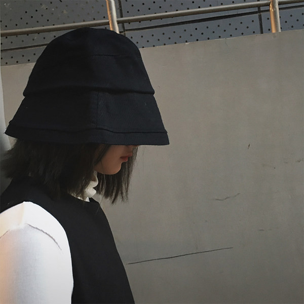 Pălărie casual de damă tip idiot - potrivită pentru vară