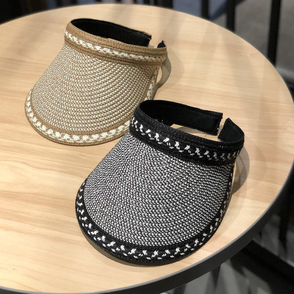 Moteriškas skydelis nuo saulės