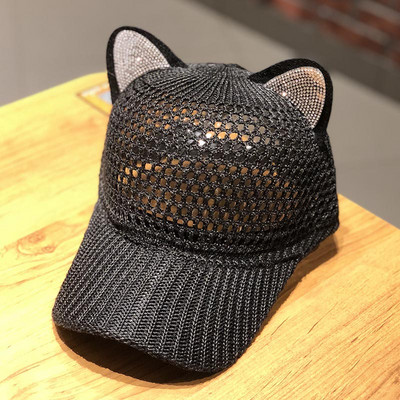 Γυναικείο casual καπέλο με πούλιες και τρισδιάστατο στοιχείο