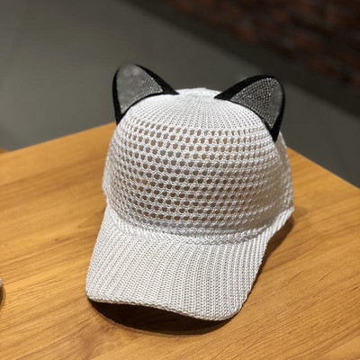 Γυναικείο casual καπέλο με πούλιες και τρισδιάστατο στοιχείο