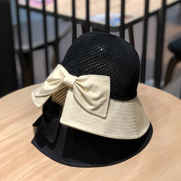 Palarie de pescuit de dama cu panglica