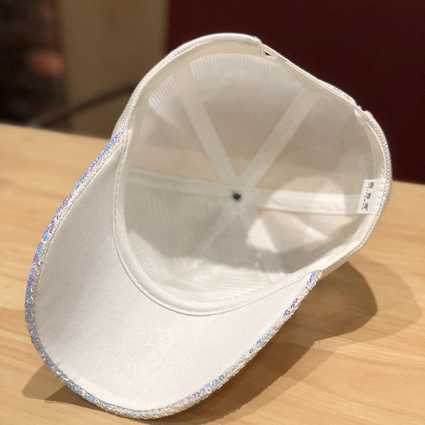 Şapcă de baseball pentru femei cu paiete