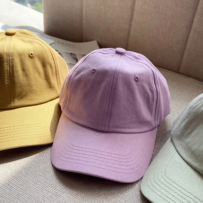 Γυναικείο μονόχρωμο καπέλο υφασμάτινο με γείσο