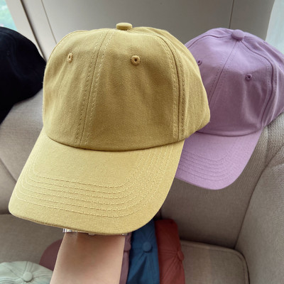 Γυναικείο μονόχρωμο καπέλο υφασμάτινο με γείσο