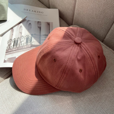 Γυναικείο μονόχρωμο καπέλο υφασμάτινο με γείσο