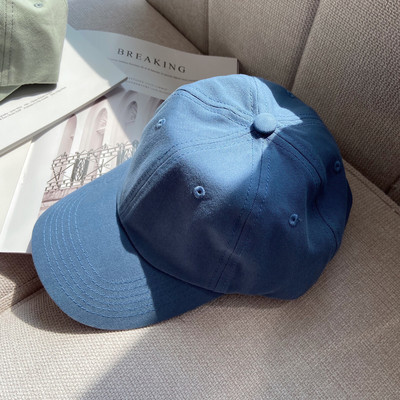 Γυναικείο μονόχρωμο καπέλο υφασμάτινο με γείσο