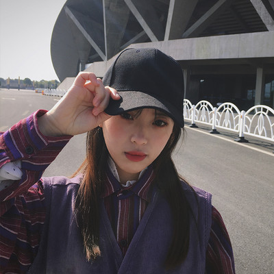 Șapcă de baseball pentru femei, într-o singură culoare, cu vizor