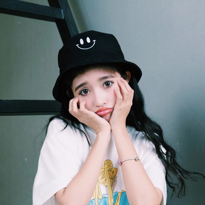 Pălărie de pescuit de zi cu zi pentru femei - cu broderie