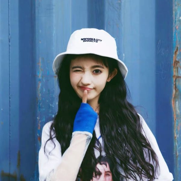 Pălărie de pescuit de zi cu zi pentru femei - cu broderie