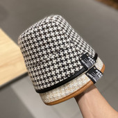 Pălărie de pescuit pentru femei cu inscripții