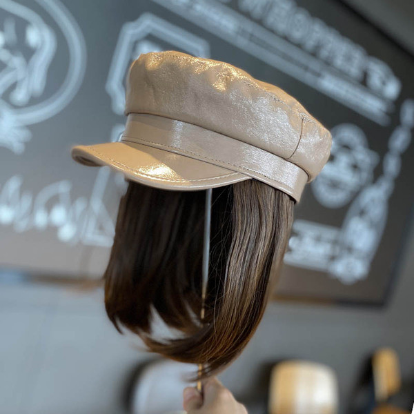 Șapcă de damă din piele potrivită pentru primăvară