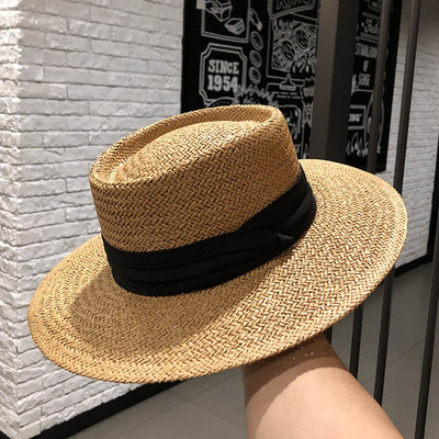 Pălărie modernă de paie pentru femei cu franjuri