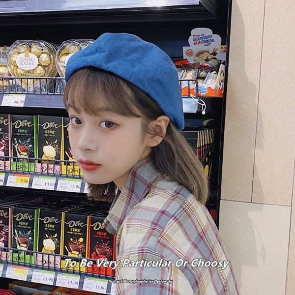 Beretă de damă din denim în stil retro