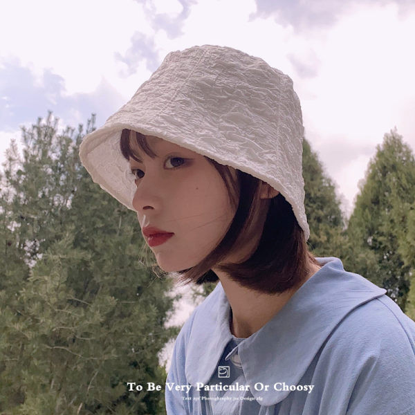 Ženska ribička kapa sa sjajnim efektom