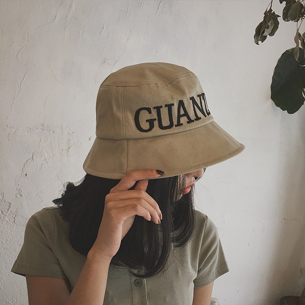 Palarie casual dama cu broderie inscriptie tip idiot