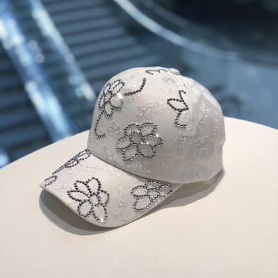 Palarie de dama moderna cu pietre si vizor in mai multe culori