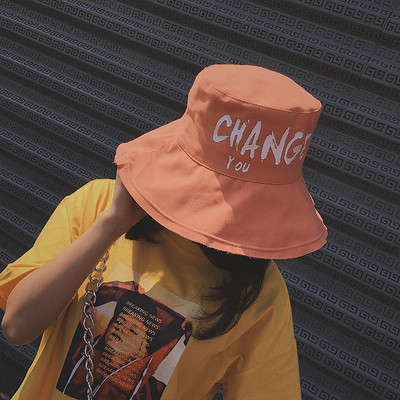 Palarie de dama model nou cu aplicatie tip idiot