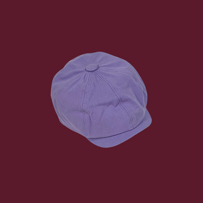 Ženska ležerna kapa tipa beretke