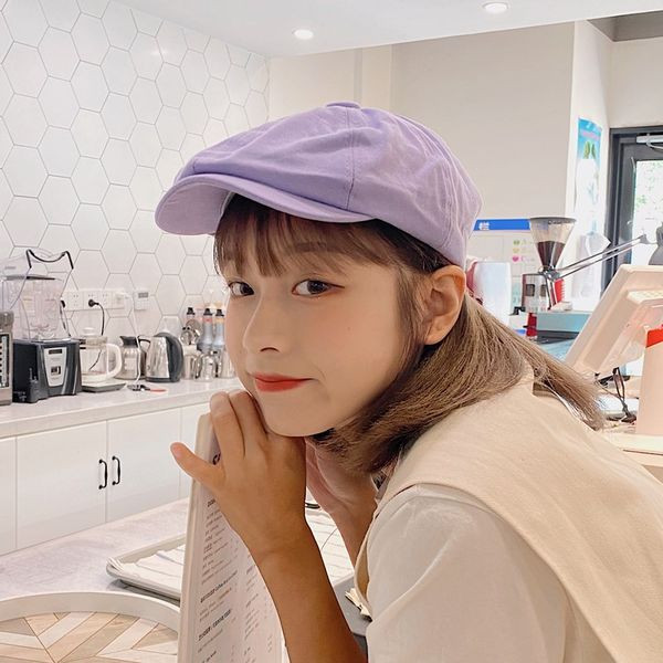 Ženska ležerna kapa tipa beretke