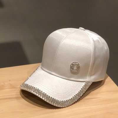 Palarie de dama cu pietre si vizor