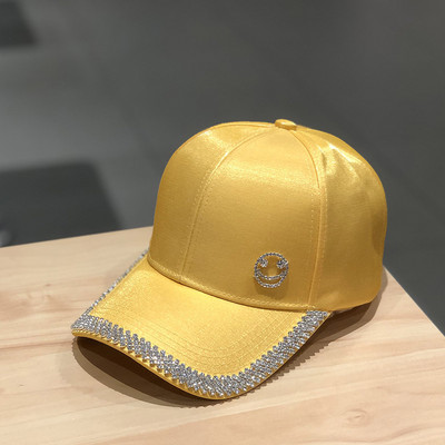 Palarie de dama cu pietre si vizor