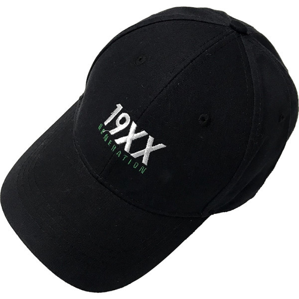 Ženska bejzbol kapa sa šiltom i natpisom u više boja