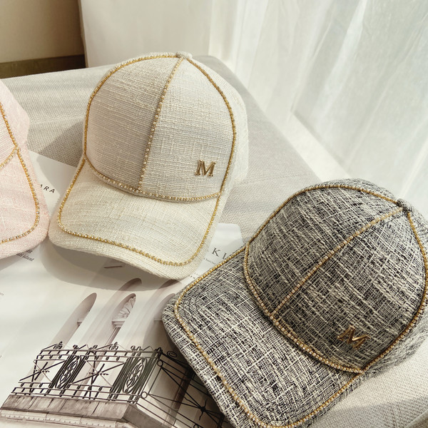 Palarie de dama cu vizor si pietre de decor