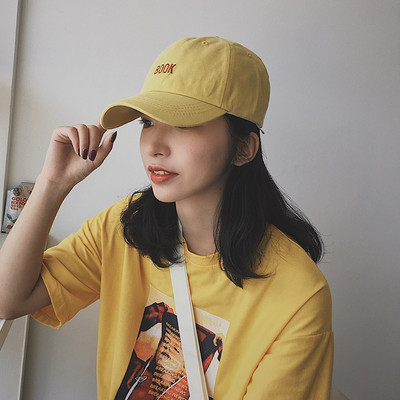 Svakodnevna ženska kapa sa šiltom