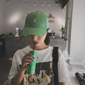 Palarie de dama cu broderie de ursuleti