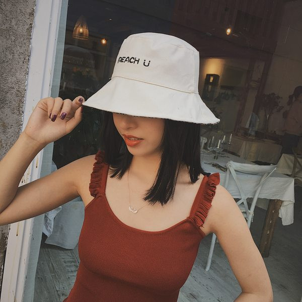 Pălărie de femei de zi cu zi cu broderie - două fețe