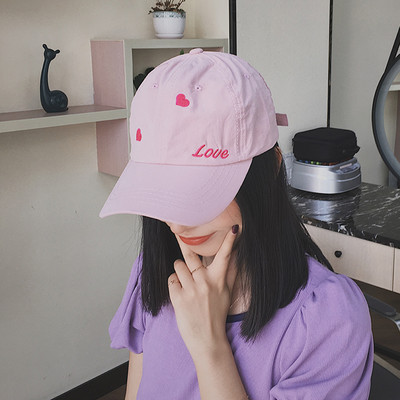 Palarie casual cu vizor si broderie inima