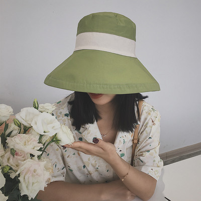 Μοντέρνο γυναικείο καπέλο με κορδέλα και περιφέρια