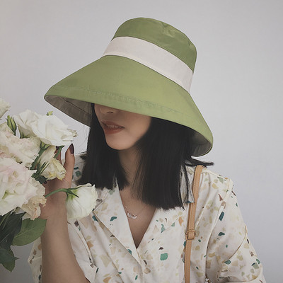 Μοντέρνο γυναικείο καπέλο με κορδέλα και περιφέρια